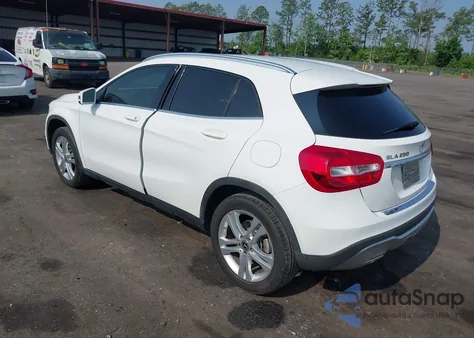 2019 Mercedes-Benz Gla 250 из США, поврежденный, VIN WDCTG4EB6KU009401